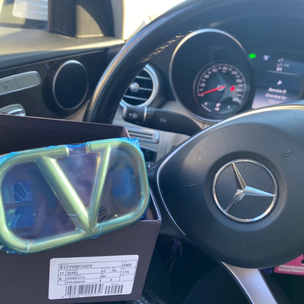 Authentic Ladies Valentino Belt